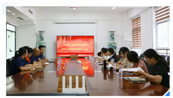 校企同行 | 山東商職學(xué)院冷鏈學(xué)院領(lǐng)導(dǎo)蒞臨深藍(lán)機(jī)器調(diào)研交流，共謀合作新篇章
